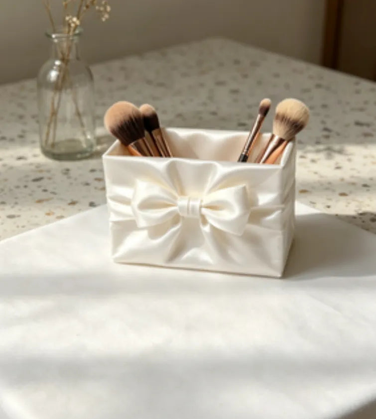Bow Vanity Organizer