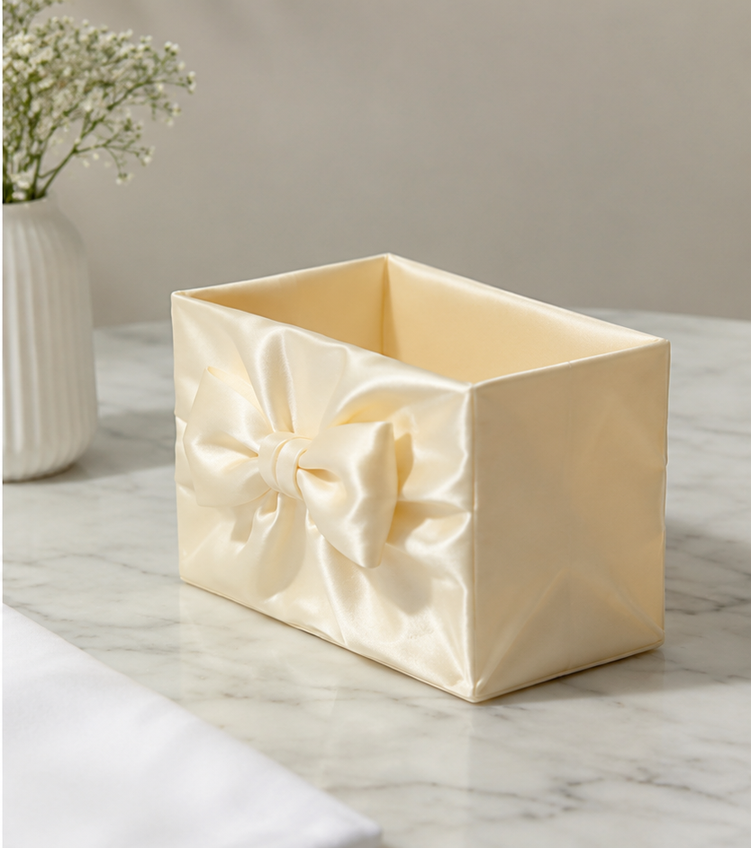 Bow Vanity Organizer